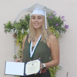 Meet your Posher, Kendra